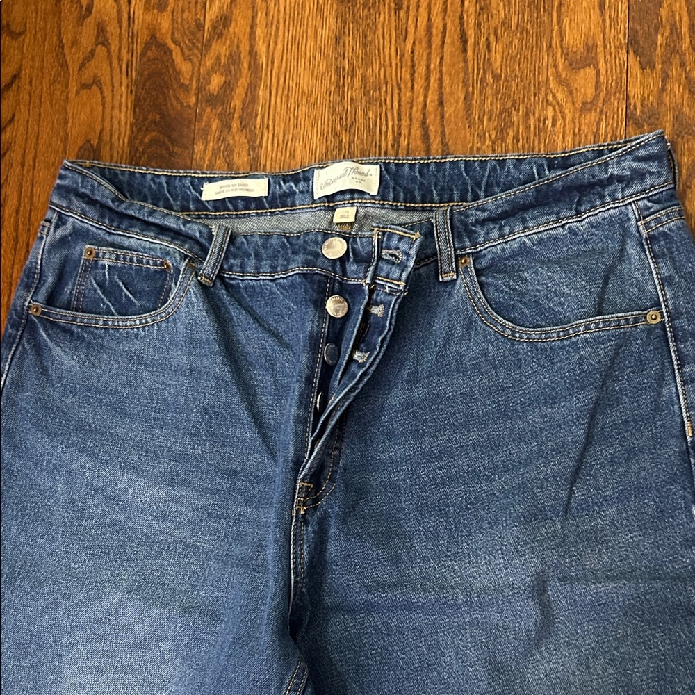 Cuffed denim jeans